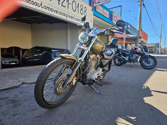 HARLEY-DAVIDSON SPORTSTER XL 883 CUSTOM HARLEY-DAVIDSON SPORTSTER XL 883 CUSTOM